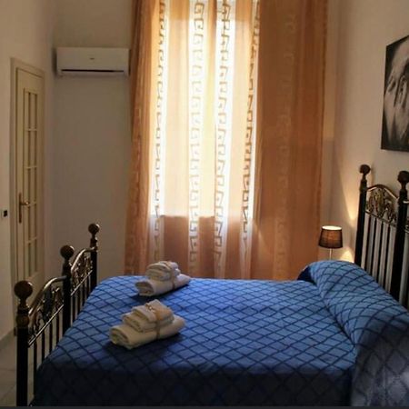 B&B Romy Napoli Ngoại thất bức ảnh