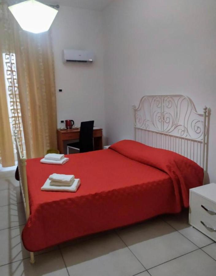 B&B Romy Napoli Ngoại thất bức ảnh