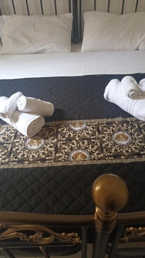 B&B Romy Napoli Ngoại thất bức ảnh